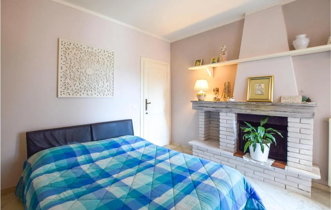 4 Bedroom Pet Friendly Home In Pietrasanta 0*,  Itálie