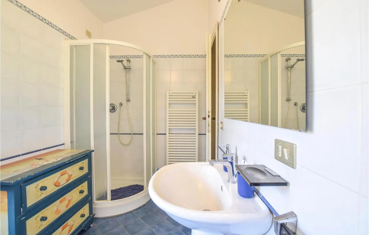 4 Bedroom Pet Friendly Home In Pietrasanta